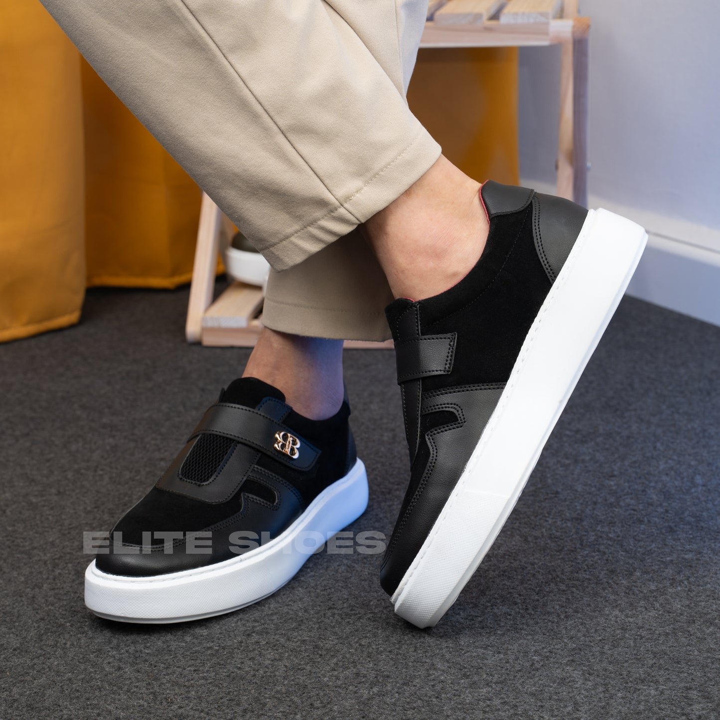 حذاء رجالي أنيق ومريح